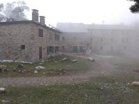 Le refuge dans le brouillard Le refuge dans le brouillard